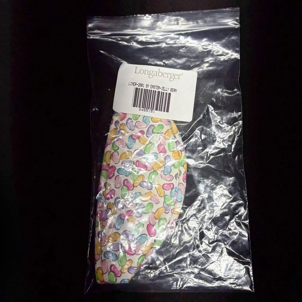Longaberger 2001 Small Easter Basket w/ Plastic Protector & New Jelly Bean Liner